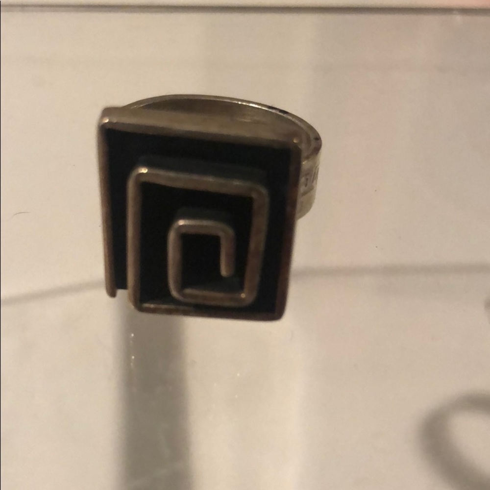 Silver Ring - Picture 2 of 4